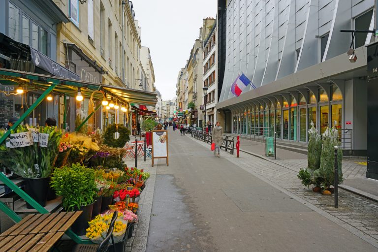 Rue Cadet à Paris siège du GODF