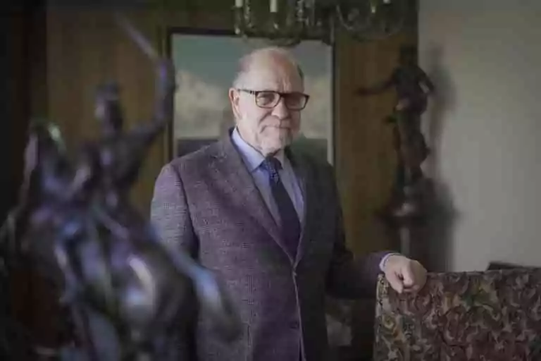 Sebastián Jans, Grand Maître