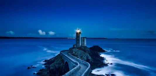 Phare, lumière, unité