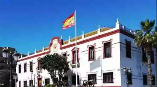 Le bâtiment du commandement général de Ceuta. RRSS