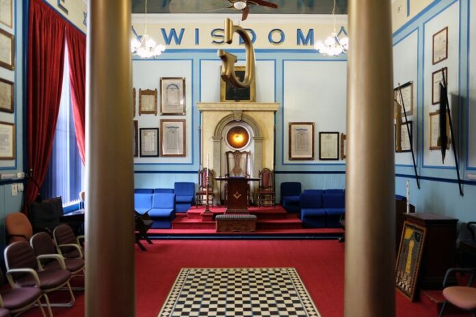 À l'intérieur du Penzance Masonic Center (Image : Greg Martin / Cornwall Live)