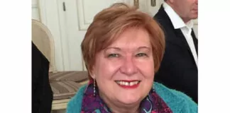 Christiane-Vienne Grand Maitre de la GLMF