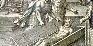 Hiram dans cercueil