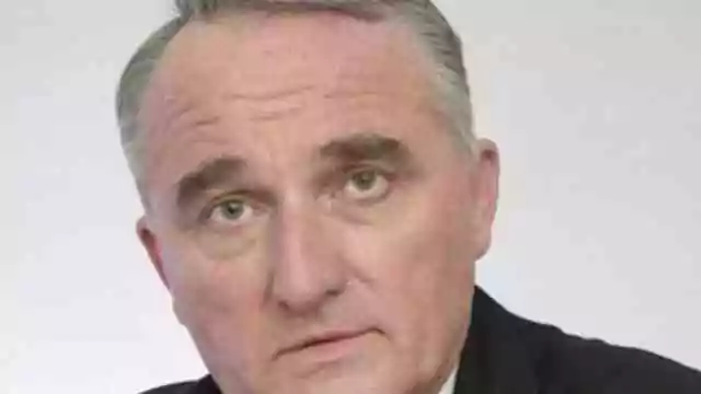 Professeur Evgeny Sachev