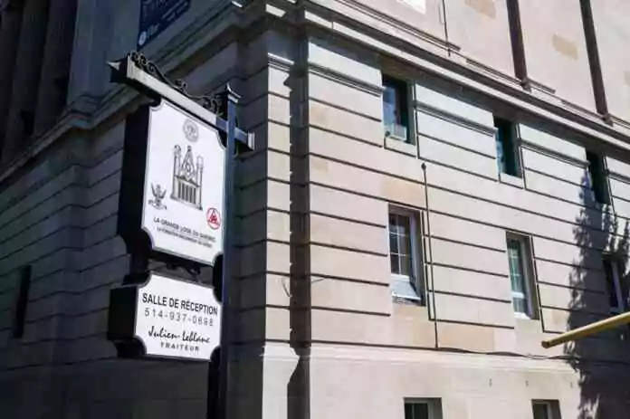 PHOTO EDOUARD PLANTE-FRÉCHETTE, LA PRESSE La Grande Loge des francs-maçons du Québec est située sur la rue Saint-Marc, à Montréal.