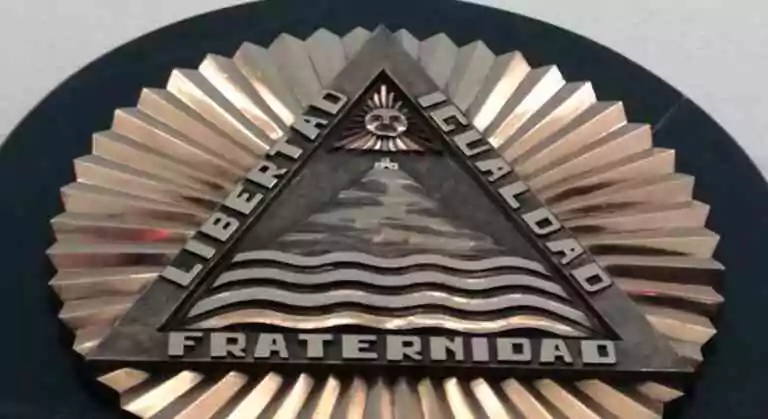 José Garchitorena pour la période 2020-2021, est le nouveau Grand Maître de la Franc-Maçonnerie d'Uruguay.