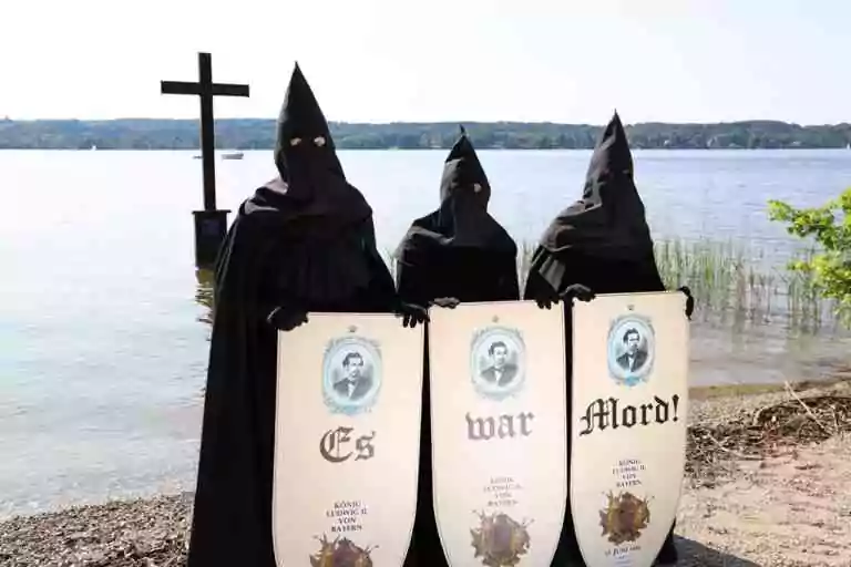 Le pouvoir des sociétés secrètes&nbsp;: francs-maçons, rosicruciens, kabbalistes