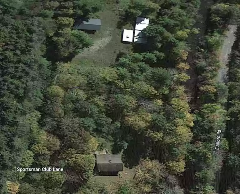 Les Francs-maçons demandent un permis pour faire revivre le club abandonné de West Stockbridge (USA) en tant que loge