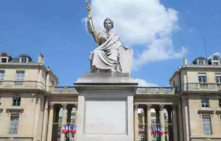 Sur les traces des francs-maçons à Paris