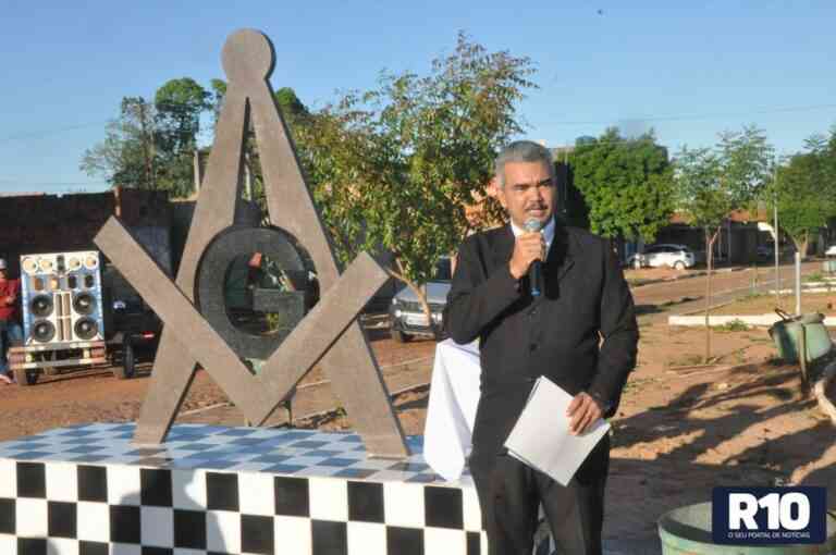 Un monument maçonnique est installé à Gilbués