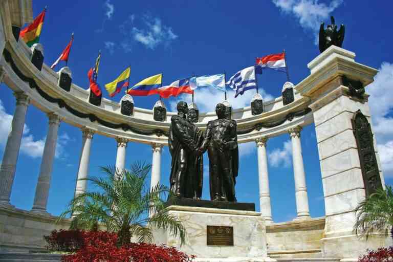 Avec une réunion internationale, les francs-maçons commémoreront le bicentenaire de la rencontre entre Simón Bolívar et San Martín