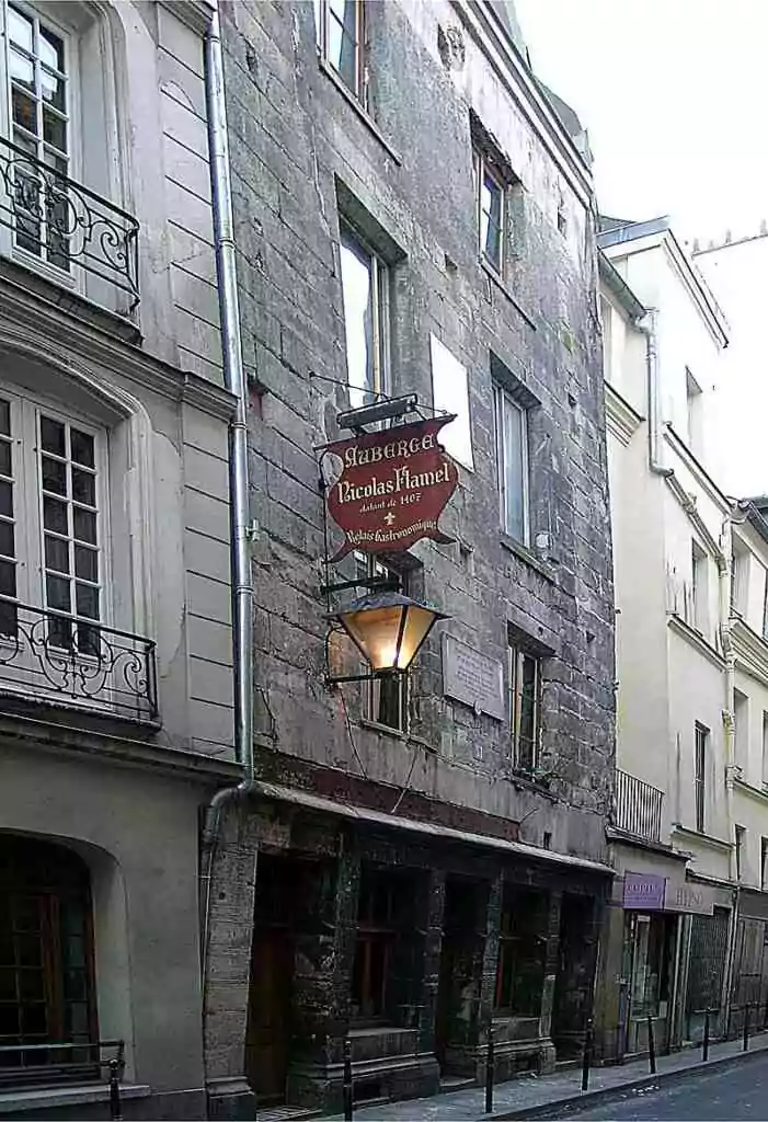 À la découverte de l’Alchimie : la maison dite de Nicolas Flamel