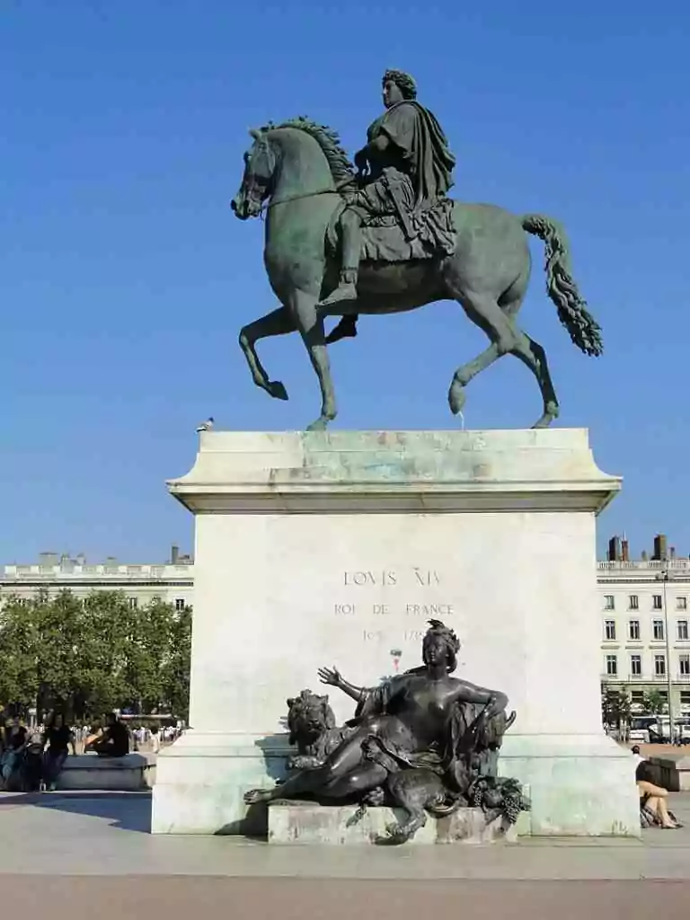 Salons maçonniques de Lyon et de Bordeaux&nbsp;: «&nbsp;L’heure du grand remplacement&nbsp;!&nbsp;»