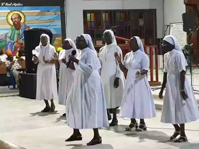 L&rsquo;initiation pour devenir membre de la Grande Loge du Congo nécessite désormais de coucher avec les religieuses catholiques