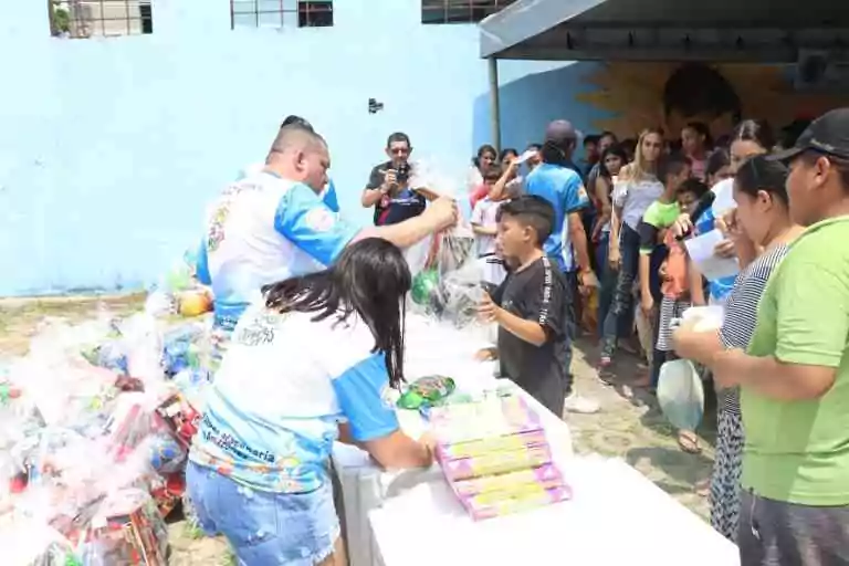 Masonic Store fait la promotion de l&rsquo;action de la Journée des enfants au centre-ville de Manaus