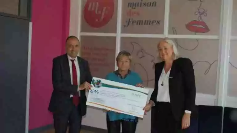 Calais&nbsp;: un don de 15&nbsp;000&nbsp;€ à la Maison des femmes Simone-Veil