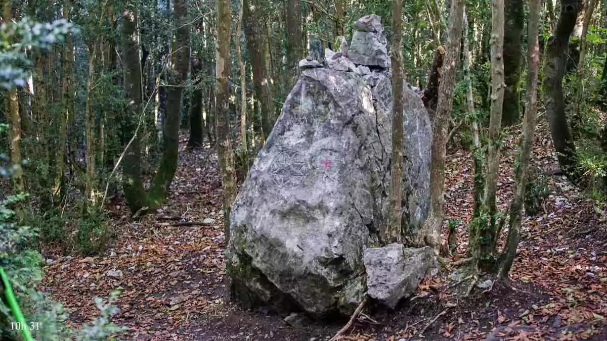 Pech de Bugarach – Glossaire de la franc-maçonnerie 450.fm