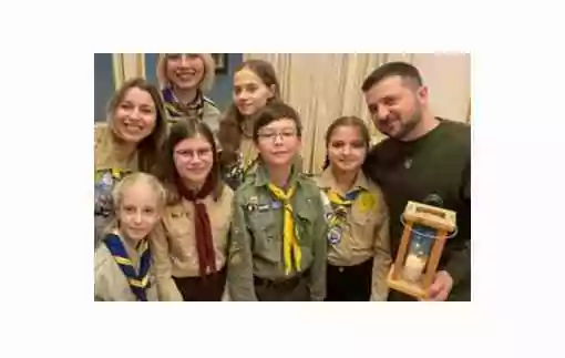 Qui sont les scouts&nbsp;? Et qu&rsquo;est-ce que les maçons et les services spéciaux ont à voir là-dedans&nbsp;?