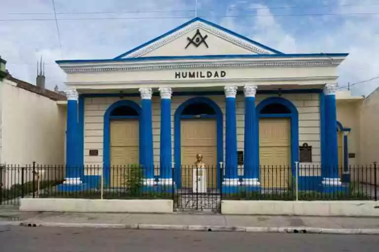 «&nbsp;L&rsquo;ingérence de la Sûreté de l&rsquo;État peut détruire la franc-maçonnerie&nbsp;» : Franc-maçonnerie à Cuba