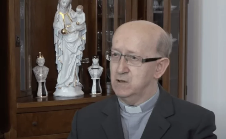 Antimaçonnisme&nbsp;: Un archevêque hongrois dénonce la franc-maçonnerie, l&rsquo;idéologie LGBT et la montée de l&rsquo;islam en Europe