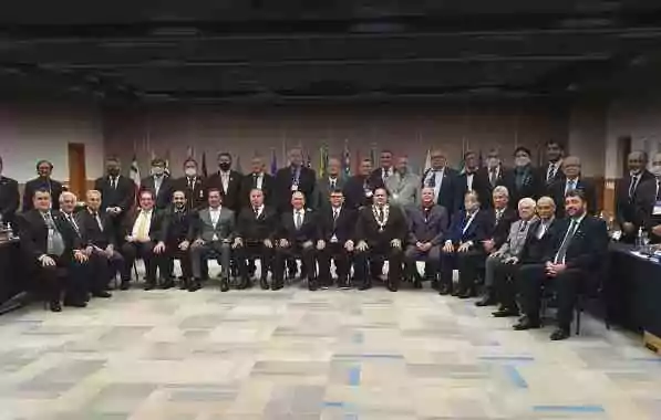 La Confédération de la franc-maçonnerie publie une note de répudiation contre l&rsquo;attaque des institutions démocratiques
