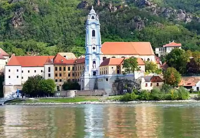 Le « doigt de Dieu » de l'abbaye de Dürnstein