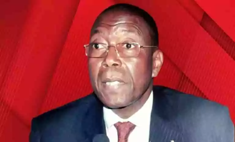 Rites funéraires catholiques et Franc-maçonnerie au Togo