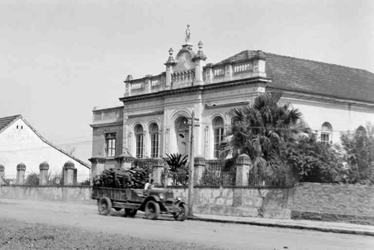 La loge maçonnique traditionnelle fête ses 143 ans à Santa Cruz