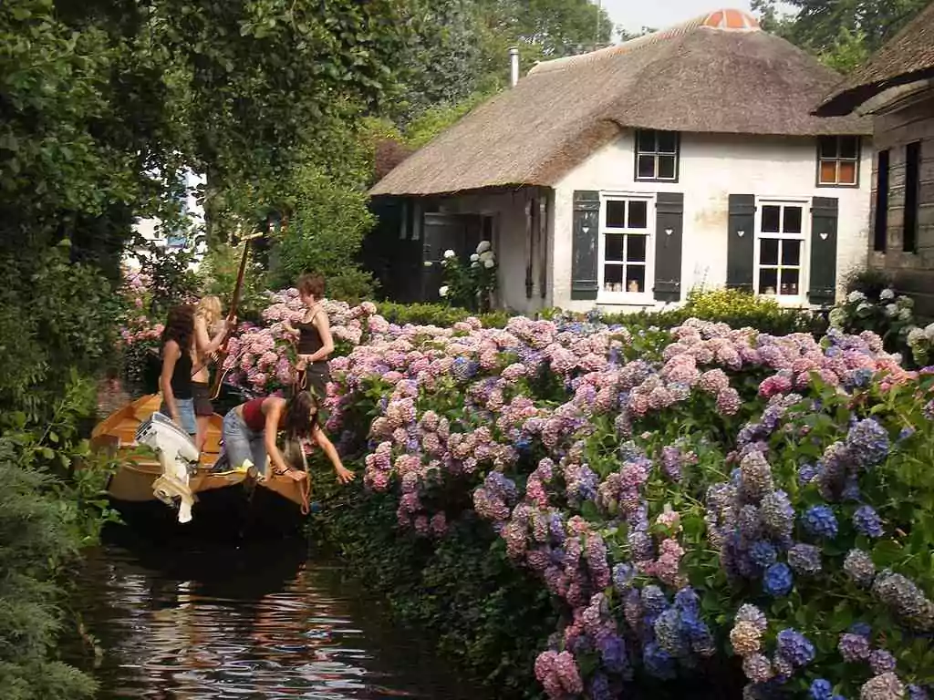 Giethoorn, Pays-Bas – Glossaire de la franc-maçonnerie 450.fm