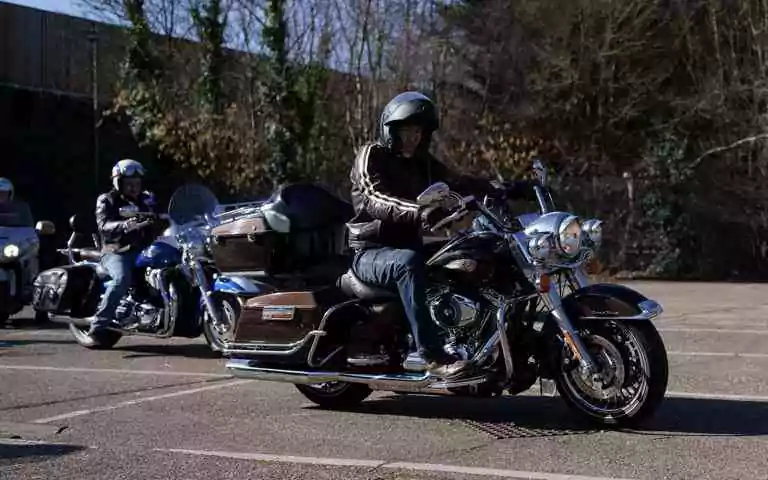 Les Francs-maçons en moto et en cuir accélèrent leur campagne d&rsquo;adhésion