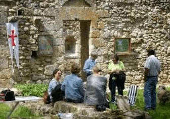 Lieu symbolique : Chapelle des Templiers de Fourches, trésor caché de la forêt de Fontainebleau