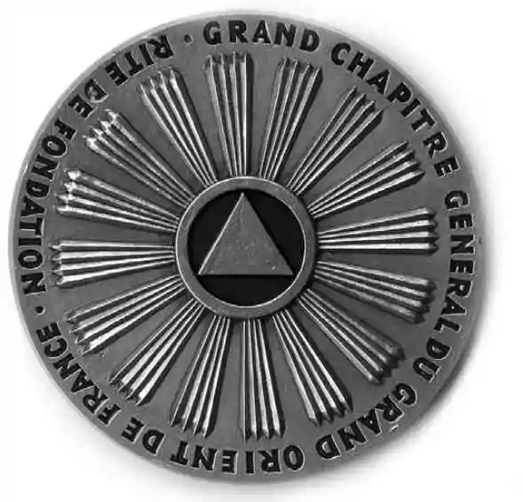 À Tsitsernakaberd, le Grand Chapitre Général du Rite Français du GODF fait mémoire avec l’Arménie