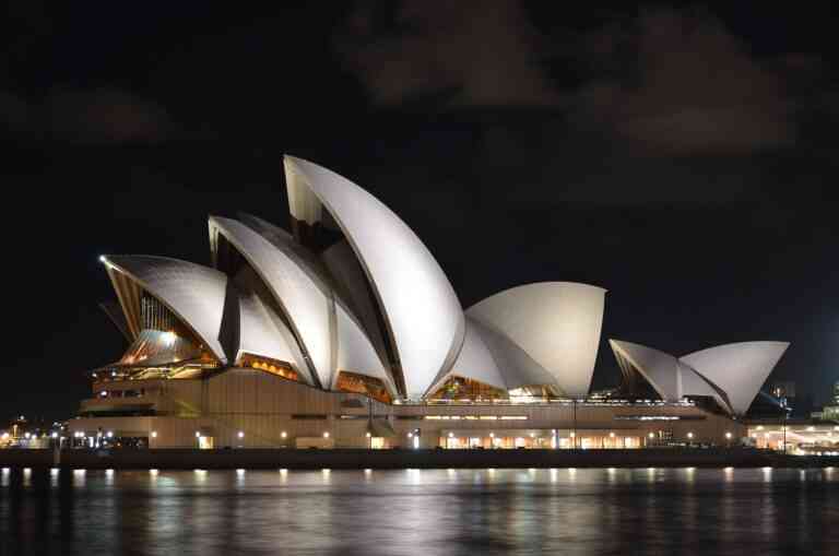 Les maçons australiens organisent un événement commun rare