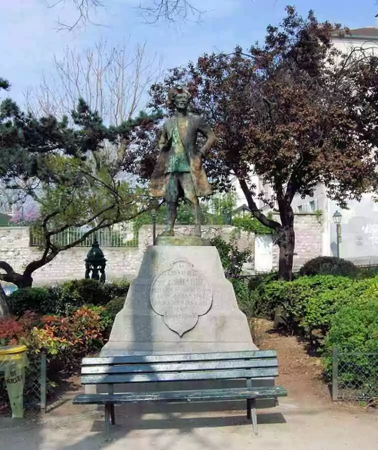 Statue du chevalier de La Barre à Montmartre, Paris