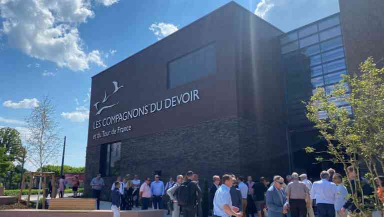 Le plus grand centre de formation de France des compagnons du devoir fait peau neuve à Strasbourg