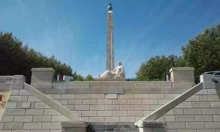 L’Obélisque de Port-Vendres, est-il d&rsquo;origine maçonnique&nbsp;?