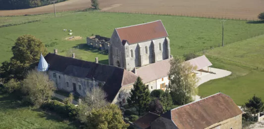 La commanderie hospitalière d'origine templière d’Avalleur (Aube)