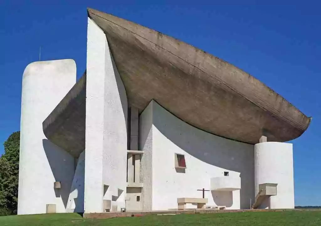 La Chapelle Notre-Dame-du-Haut, à Ronchamp en Haute-Saône.