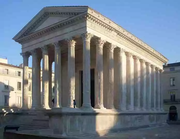 La Maison carrée