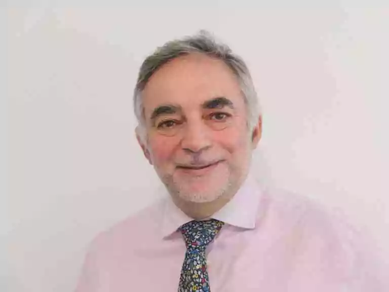 Sylvain Zeghni, Grand Maître National du DROIT HUMAIN.