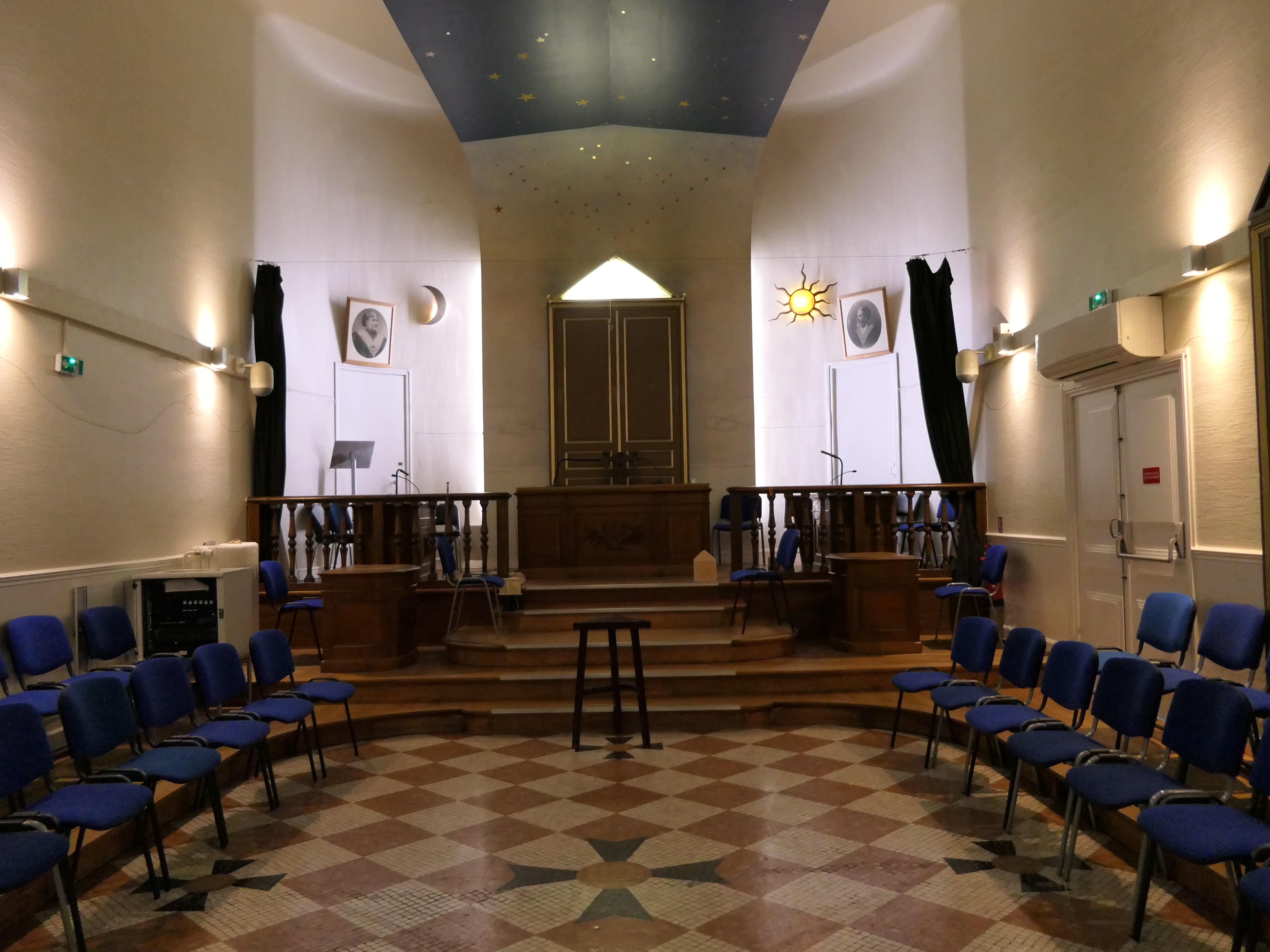 Temple du Droit Humain, Paris – Glossaire de la franc-maçonnerie 450.fm
