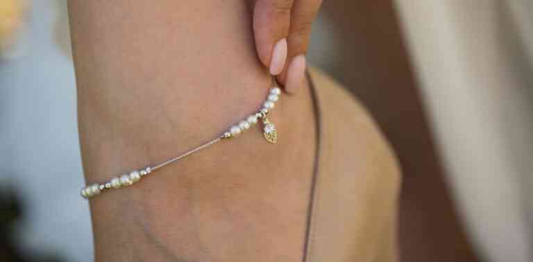 Les bracelets de pied : Les significations mystiques et symboliques