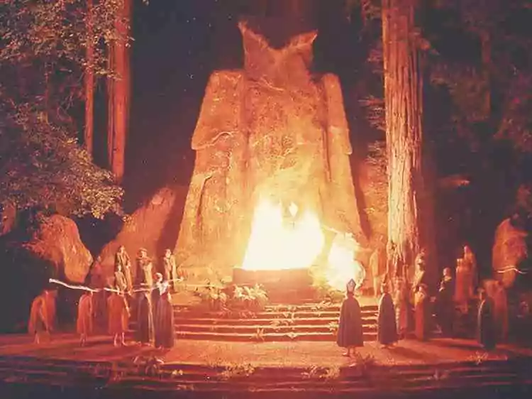 Bohemian Grove, Monte Rio – Glossaire de la franc-maçonnerie 450.fm