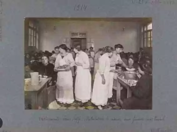 Qui était Louise Koppe, qui avait fondé, en 1899 à Authon-du-Perche, un foyer accueillant des enfants&nbsp;?