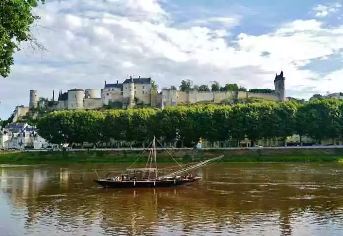 Chinon, le château.