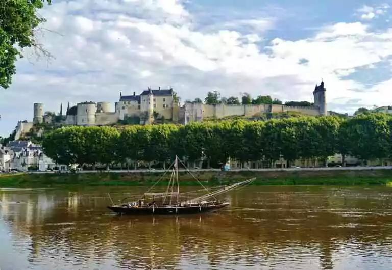 Chinon, le château.