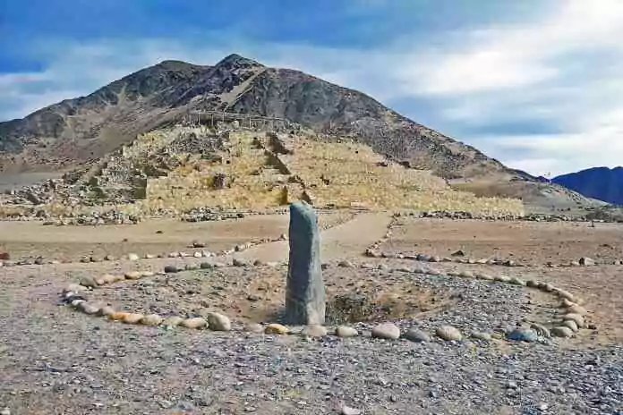 La Grande Pyramide de Caral