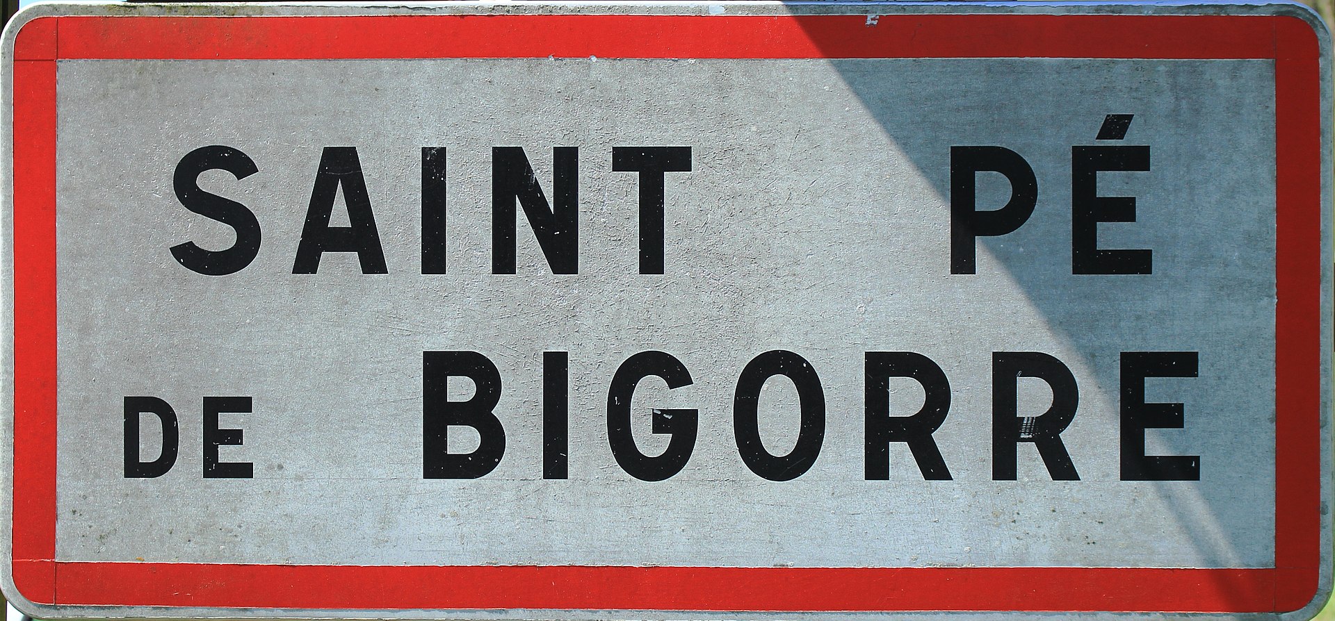 Abbaye de Saint-Pé-de-Bigorre – Glossaire de la franc-maçonnerie 450.fm