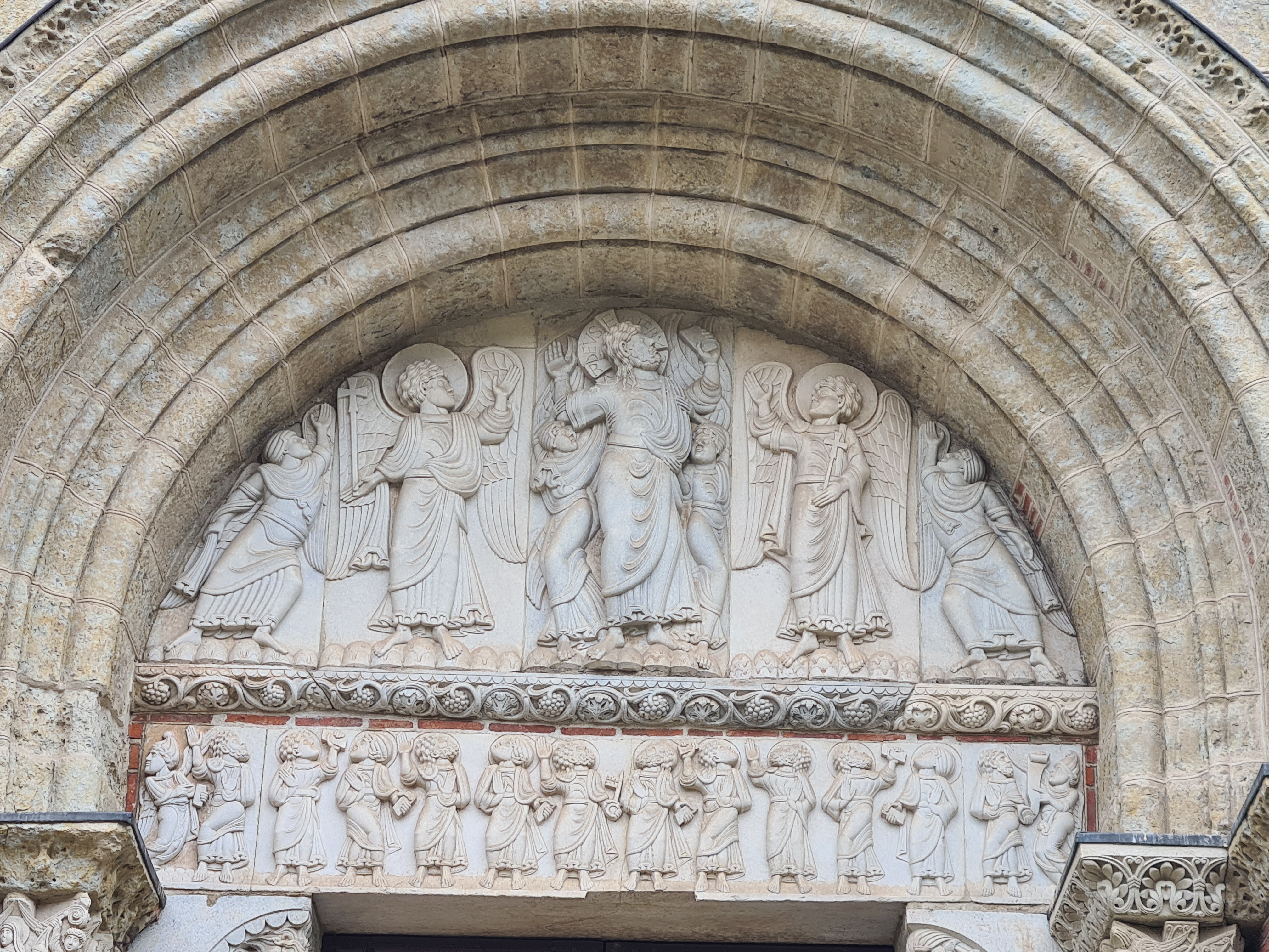 Basilique Saint-Sernin, Toulouse – Glossaire de la franc-maçonnerie 450.fm