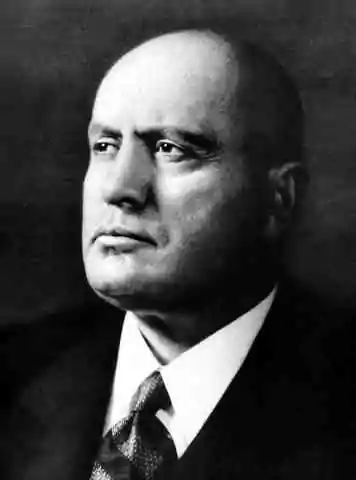 1925&nbsp;: Mussolini et l’Anéantissement de la Franc-Maçonnerie pour Consolider le Régime Fasciste